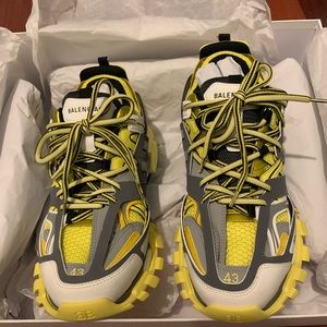 Balenciaga track runner